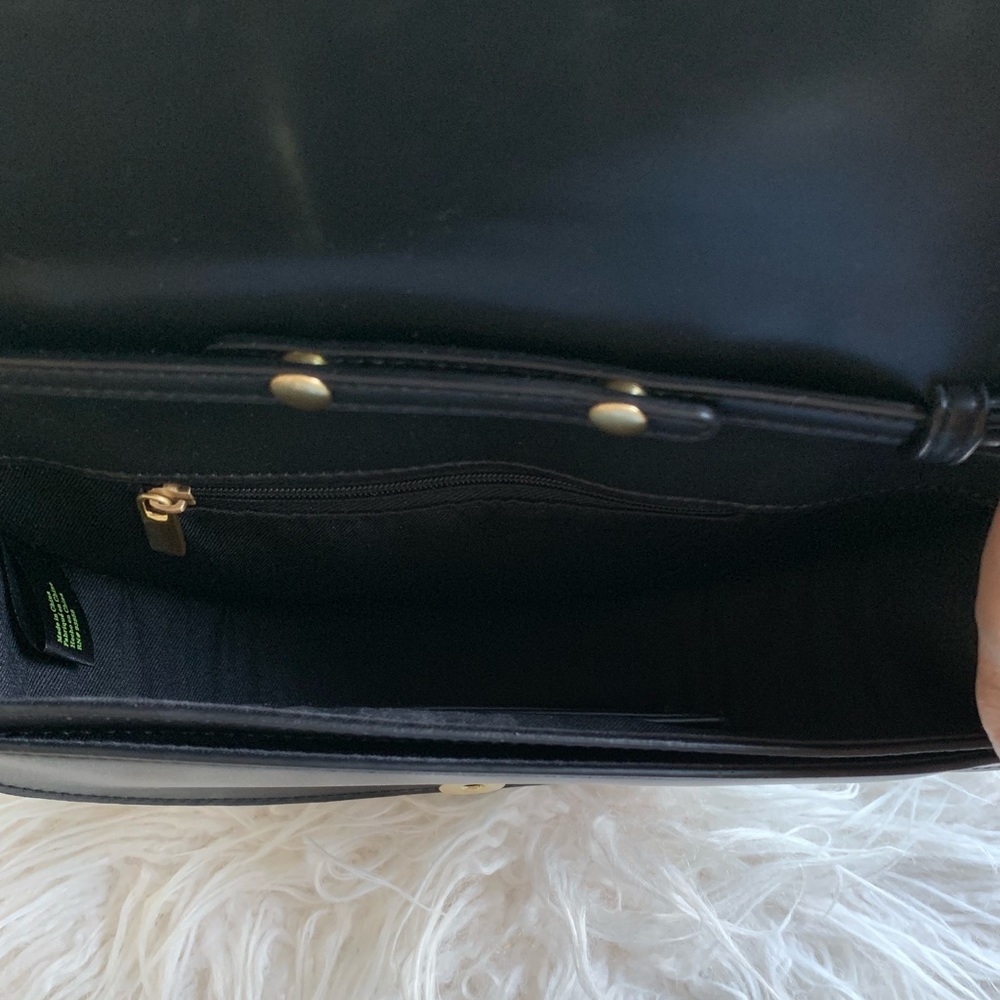 Sam Edelman Dinah Half Moon Top Handle Purse - Blk View 5